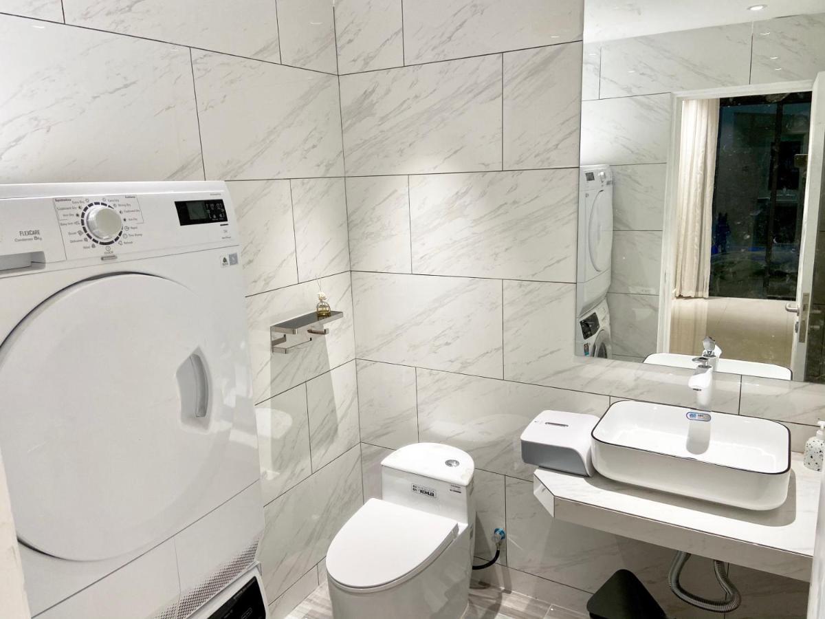 Molly Luxury Private Pool Bungalow茉莉的家豪华私人泳池别墅 بانتايْ تْشينانغ المظهر الخارجي الصورة