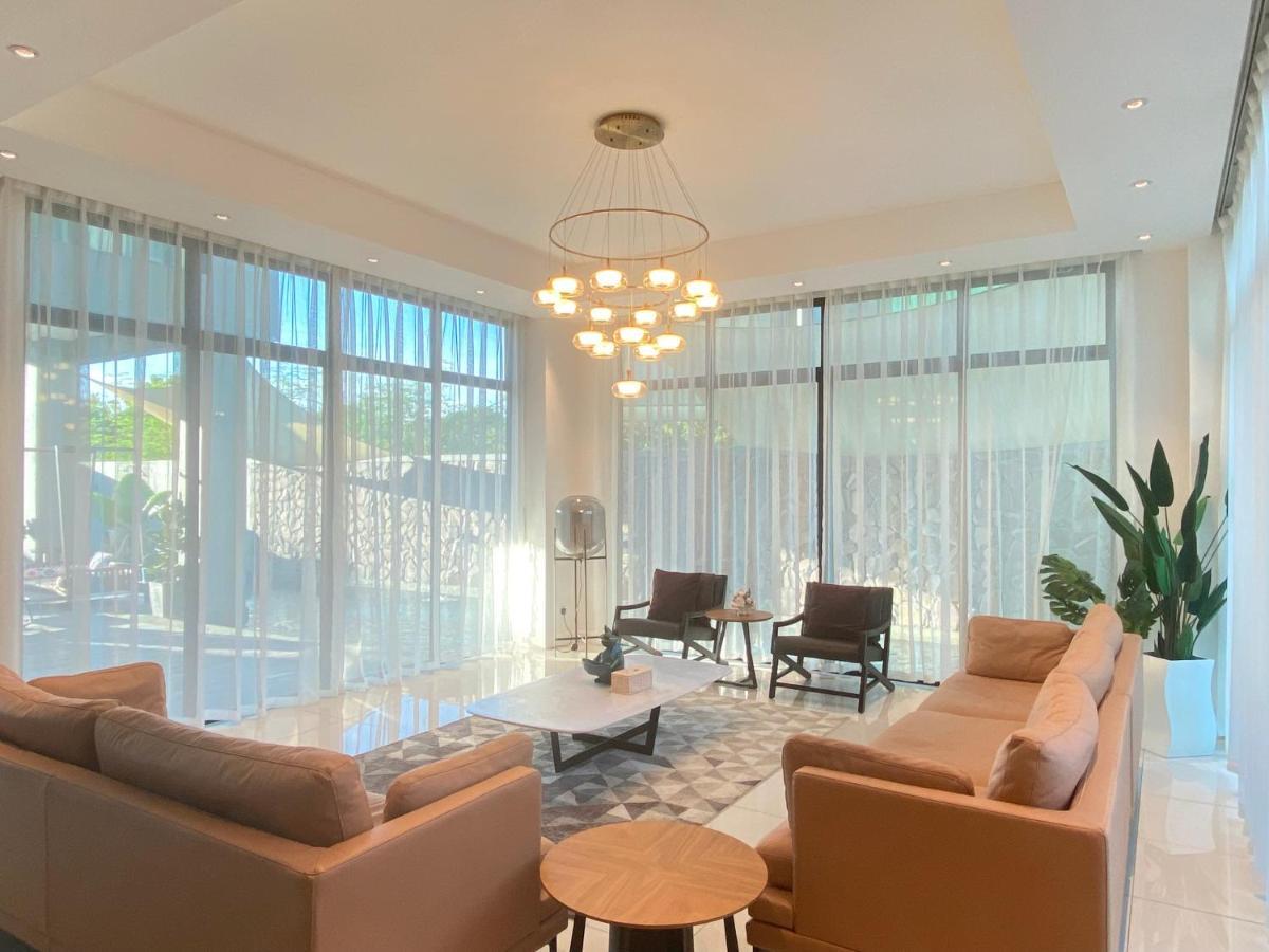Molly Luxury Private Pool Bungalow茉莉的家豪华私人泳池别墅 بانتايْ تْشينانغ المظهر الخارجي الصورة